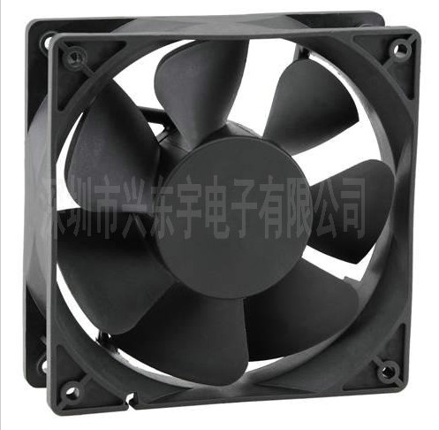 【雙滾珠交流風(fēng)扇】細(xì)心清理，專(zhuān)心制造！